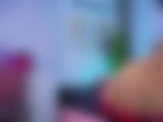 Chlooee's Live Sex Cam Show