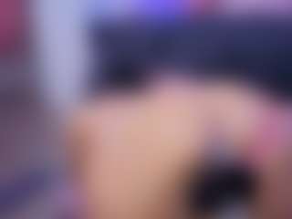 Chlooee's Live Sex Cam Show
