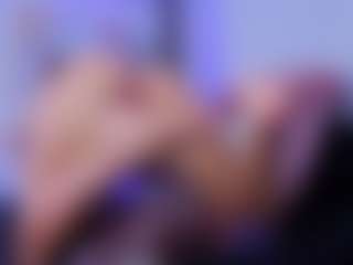 Chlooee's Live Sex Cam Show