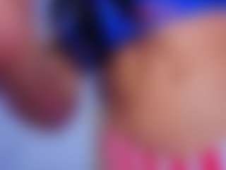 Chlooee's Live Sex Cam Show