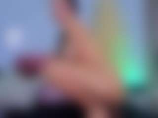 Chlooee's Live Sex Cam Show