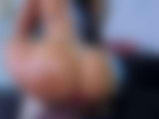 Chlooee's Live Sex Cam Show