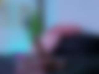 Chlooee's Live Sex Cam Show
