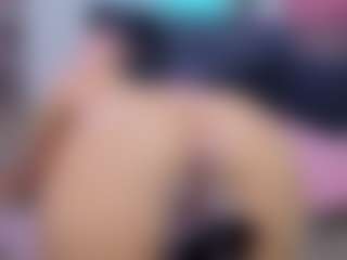 Chlooee's Live Sex Cam Show