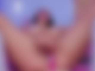Chlooee's Live Sex Cam Show
