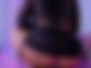 Chlooee's Live Sex Cam Show