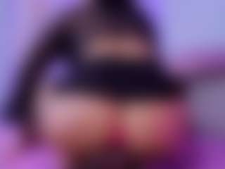 Chlooee's Live Sex Cam Show