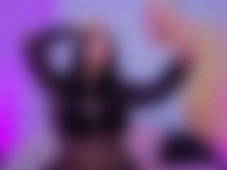 Chlooee's Live Sex Cam Show