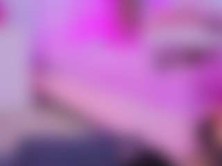 Chlooee's Live Sex Cam Show