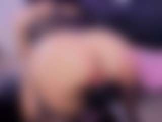 Live cam show with Chlooee - Lush on Chatstar