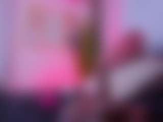 Chlooee's Live Sex Cam Show