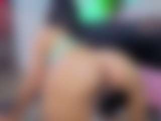 Chlooee's Live Sex Cam Show
