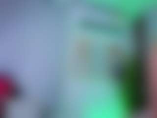 Chlooee's Live Sex Cam Show