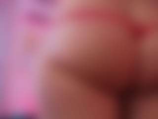 Chlooee's Live Sex Cam Show