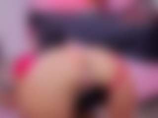 Chlooee's Live Sex Cam Show