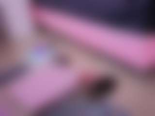 Chlooee's Live Sex Cam Show