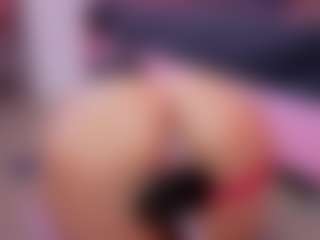 Chlooee's Live Sex Cam Show
