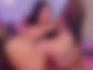 Chlooee's Live Sex Cam Show