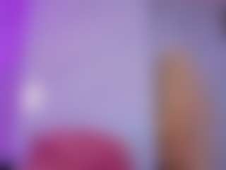 Chlooee's Live Sex Cam Show