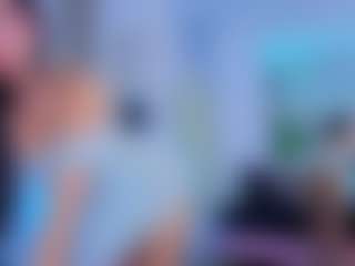Live cam show with Chlooee - Deepthroat on SinfulBabes