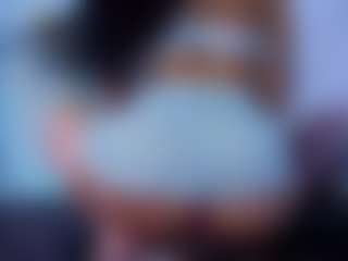 Chlooee's Live Sex Cam Show