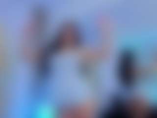 Chlooee's Live Sex Cam Show