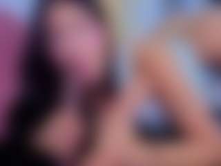 Chlooee's Live Sex Cam Show