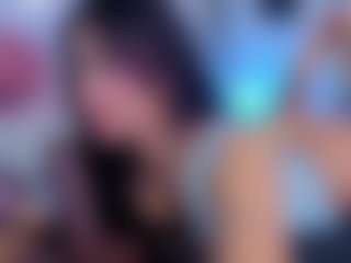 Chlooee's Live Sex Cam Show