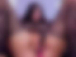Chlooee's Live Sex Cam Show
