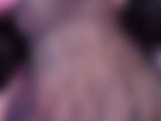 Chlooee's Live Sex Cam Show