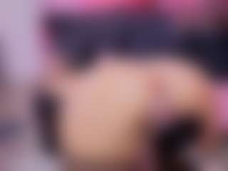 Chlooee's Live Sex Cam Show