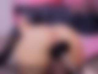 Chlooee's Live Sex Cam Show