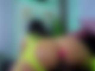 Live cam show with Chlooee - Latina Toys on dasdasdadada.com | colombia
