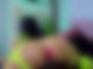 Chlooee's Live Sex Cam Show