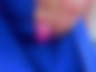 Chlooee's Live Sex Cam Show