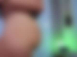 Chlooee's Live Sex Cam Show