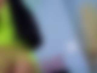 Chlooee's Live Sex Cam Show