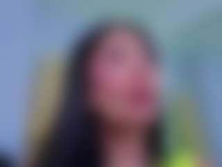 Chlooee's Live Sex Cam Show