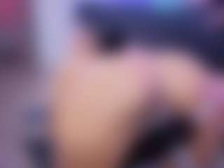 Chlooee's Live Sex Cam Show
