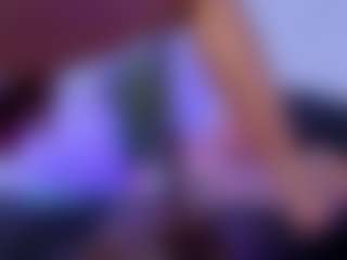 Live cam show with Chlooee - Lingerie on Gym Cam Girls