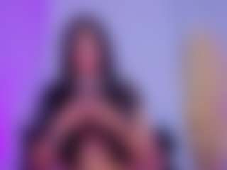 Chlooee's Live Sex Cam Show