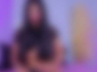 Chlooee's Live Sex Cam Show