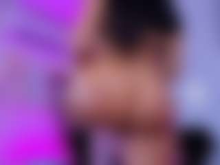 Chlooee's Live Sex Cam Show