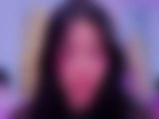 Chlooee's Live Sex Cam Show