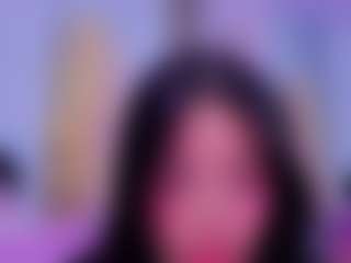 Chlooee's Live Sex Cam Show