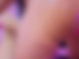 Chlooee's Live Sex Cam Show