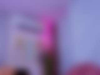 Chlooee's Live Sex Cam Show