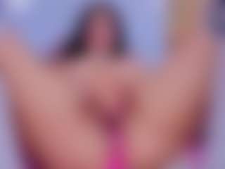 Live cam show with Chlooee - Lovense on Gym Cam Girls