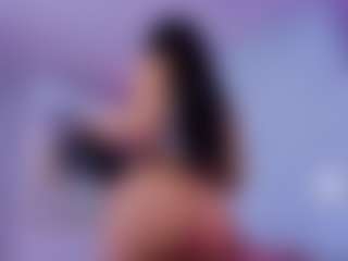 Chlooee's Live Sex Cam Show