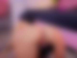 Chlooee's Live Sex Cam Show